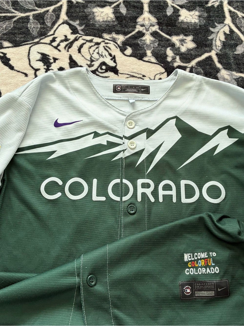 017 - NIKE COLORADO ROCKIES MLB BASEBALL YOUTH LARGE CHARLIE BLACKMON JERSEY